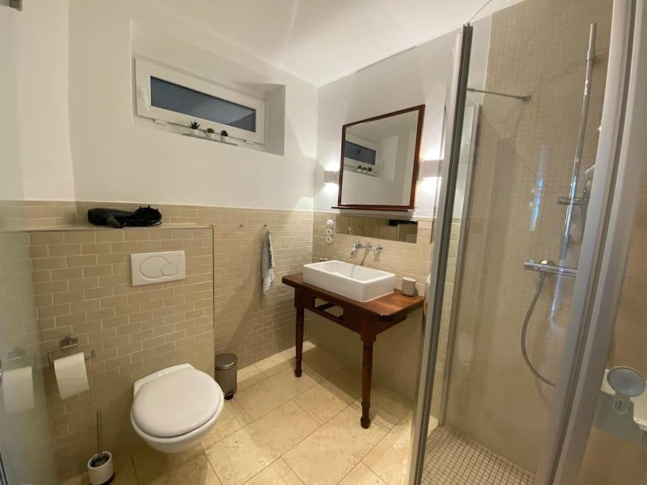 Modernes In Ruhiger Lage Von Neheim Apartment